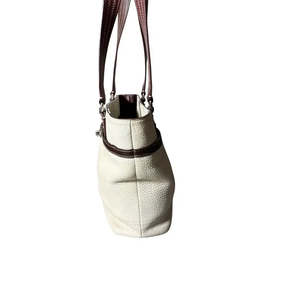 Coach Hampton Y2K White and Brown Tote Bag Turnlock Milled Leather 2009